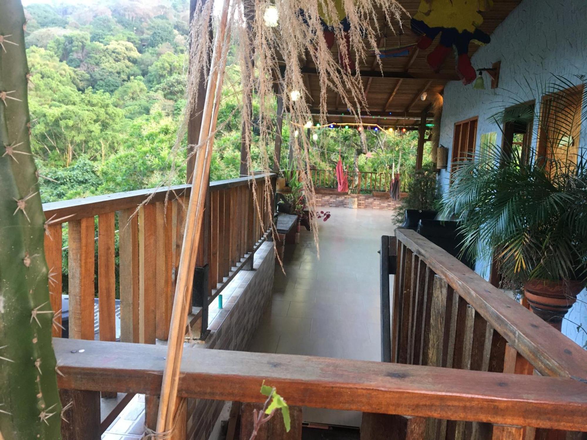 Hostal Los Wichos Minca Exteriör bild