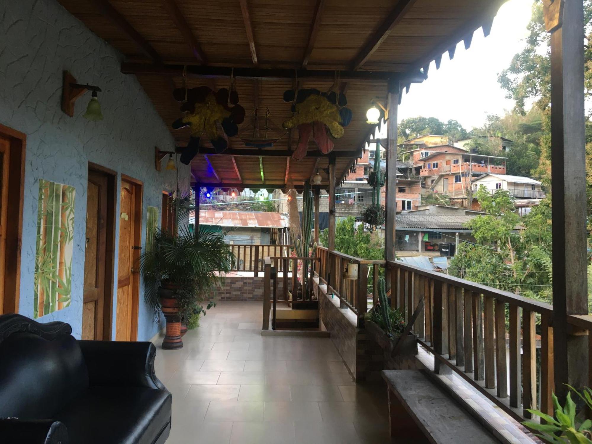 Hostal Los Wichos Minca Exteriör bild