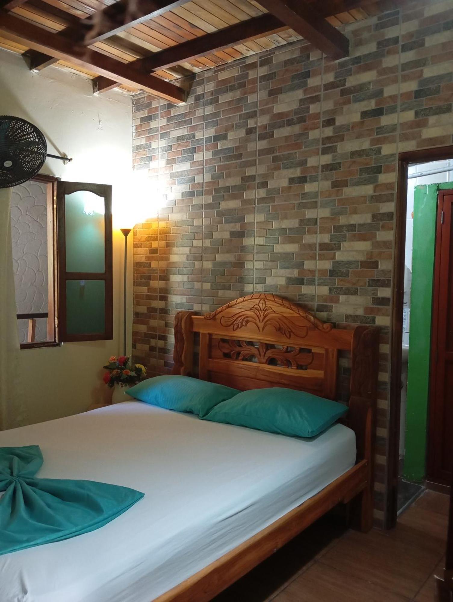 Hostal Los Wichos Minca Exteriör bild